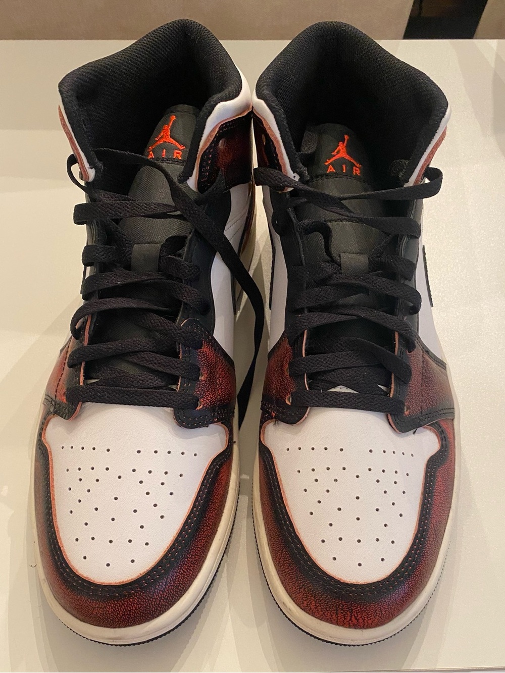 Jordan Men’s High-Top Sneakers in White, Black & Red Infrared Wear Away Sz 10.5